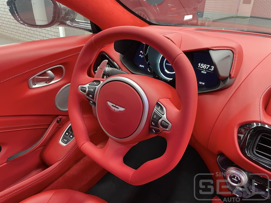Aston Martin V12 Vantage Перетяжка руля| Автоателье СеалАвто | Москва