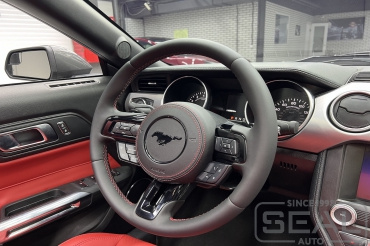 Ford Mustang Перетяжка руля и клаксона
