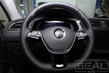 Volkswagen Tiguan II Перетяжка руля