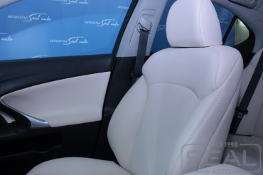 Lexus IS 250 ��������� ����������