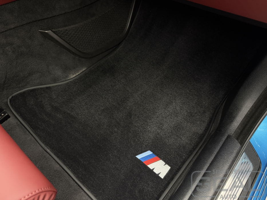 Пошив ковриков BMW 5-series (F10) в студии СеалАвто