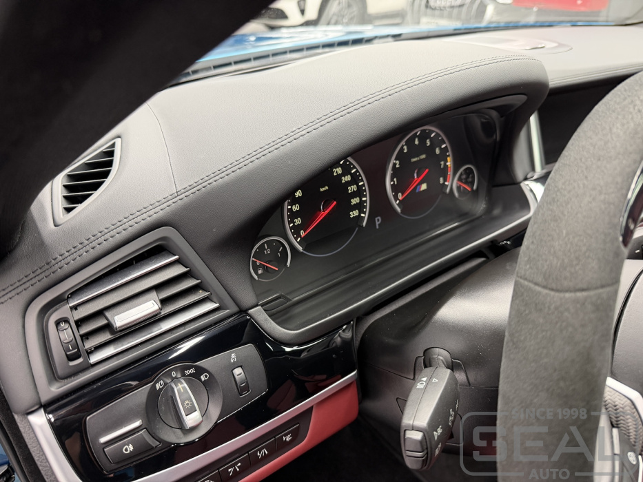 Перешив торпедо BMW M5 (F10) в СеалАвто