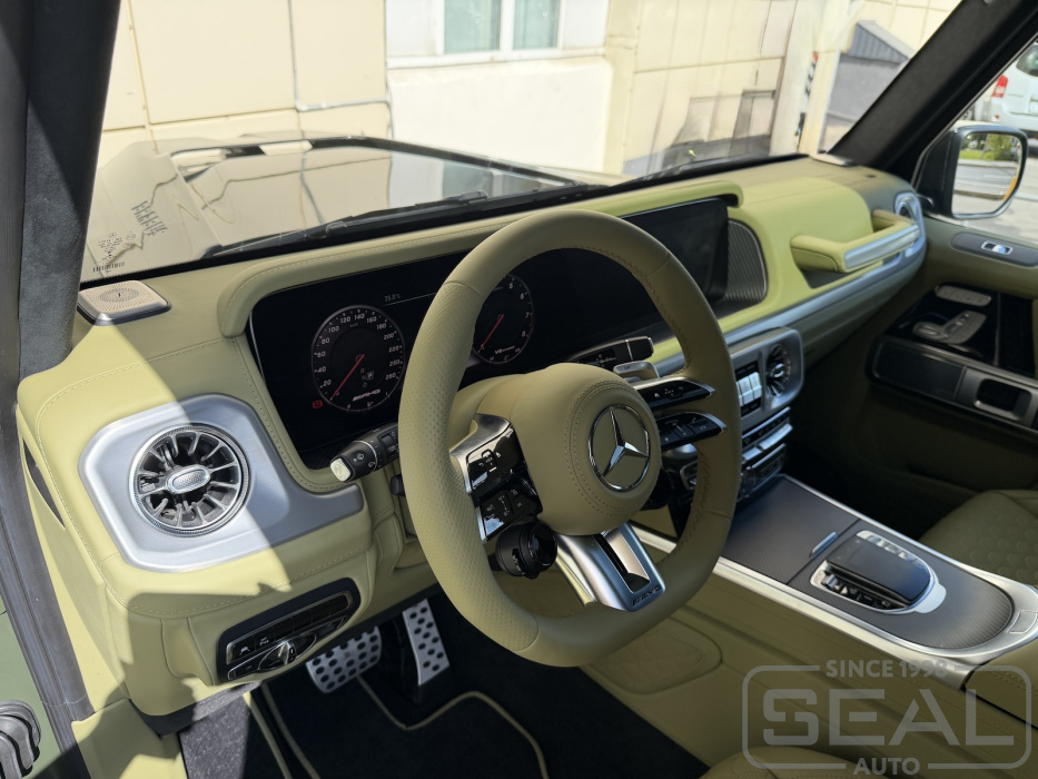 Торпедо Mercedes Gelandewagen (W465) после перетяжки кожей Nappa