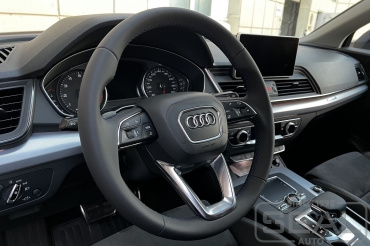 Audi Q5 ��������� ���� � �����