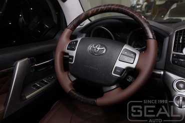 Toyota Land Cruiser 200 Перетяжка руля