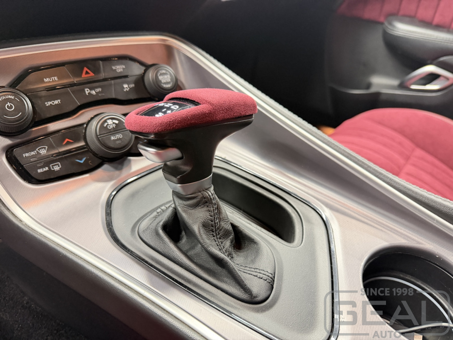 Dodge Challenger Перетяжка салона| Автоателье СеалАвто | Москва