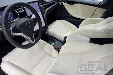 Tesla Model S ������� ������