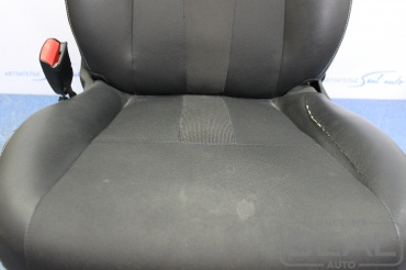 Renault Fluence Ремонт обивки водительского сиденья