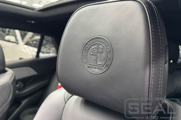 Mercedes GLE Тиснение на подголовниках