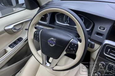 Volvo S60 Перетяжка руля с изменением дизайна