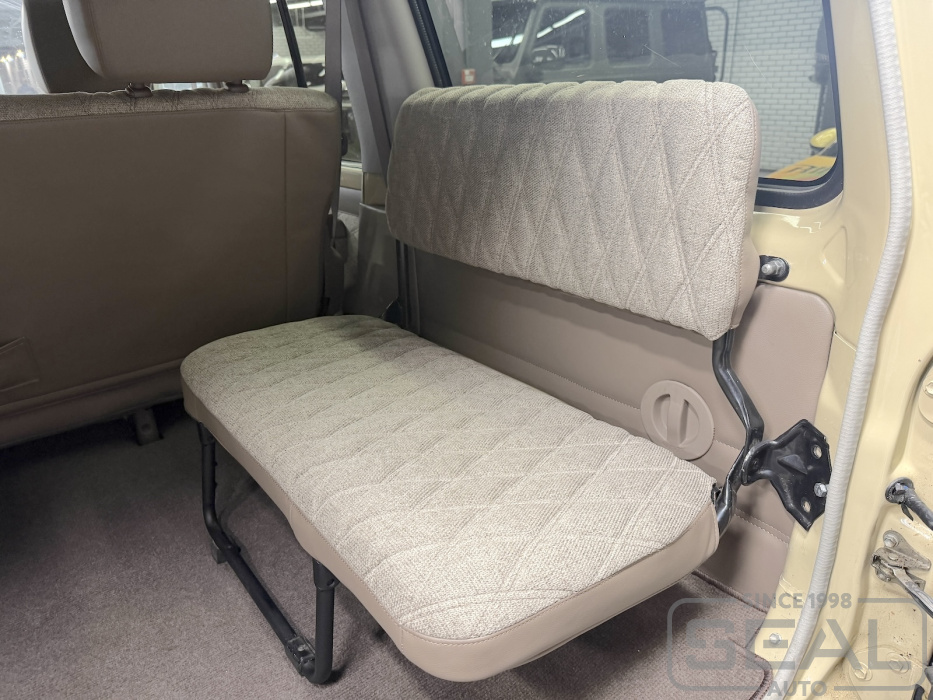 Toyota Land Cruiser 70 Перетяжка автомобиля| Автоателье СеалАвто | Москва