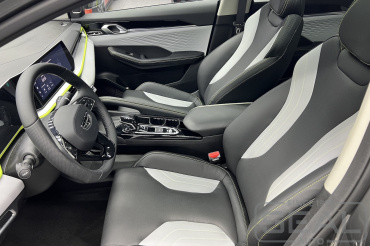 Geely Coolray Установка подогрева руля и сидений | Автоателье СеалАвто | Москва