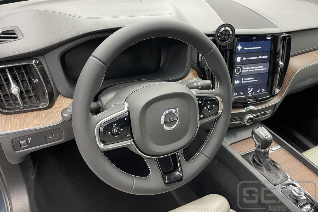 Volvo XC60 Перетяжка руля кожей | Автоателье СеалАвто | Москва